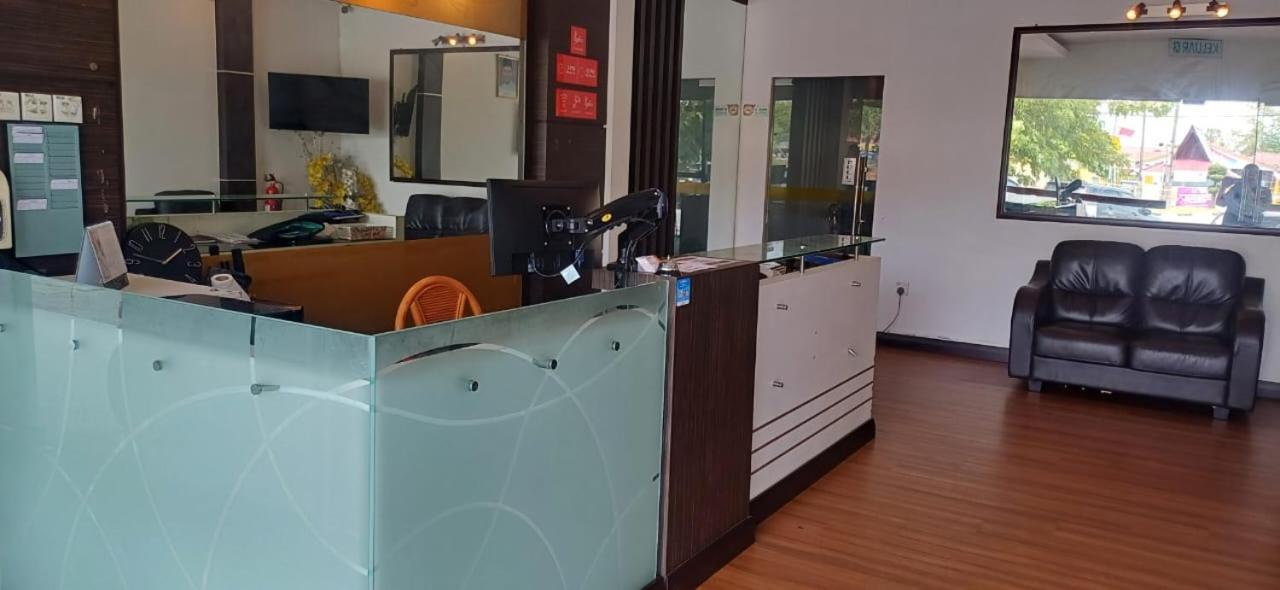 Ig Cottage Hotel 알로르세타르 외부 사진