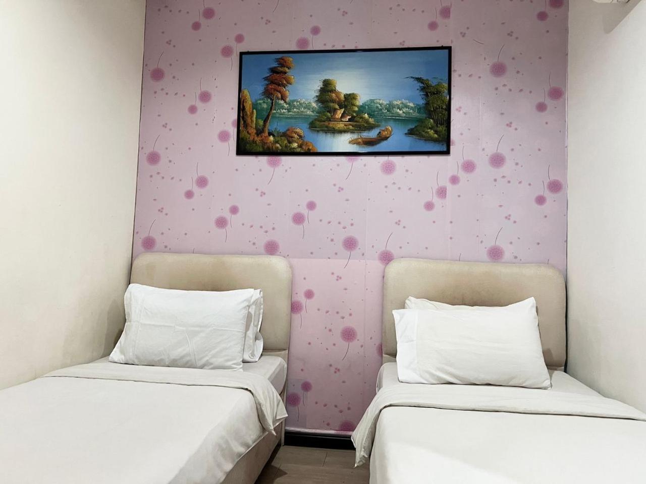 Ig Cottage Hotel 알로르세타르 외부 사진