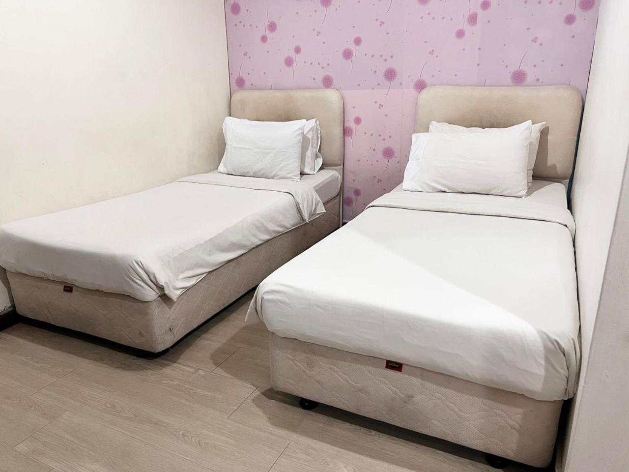Ig Cottage Hotel 알로르세타르 외부 사진